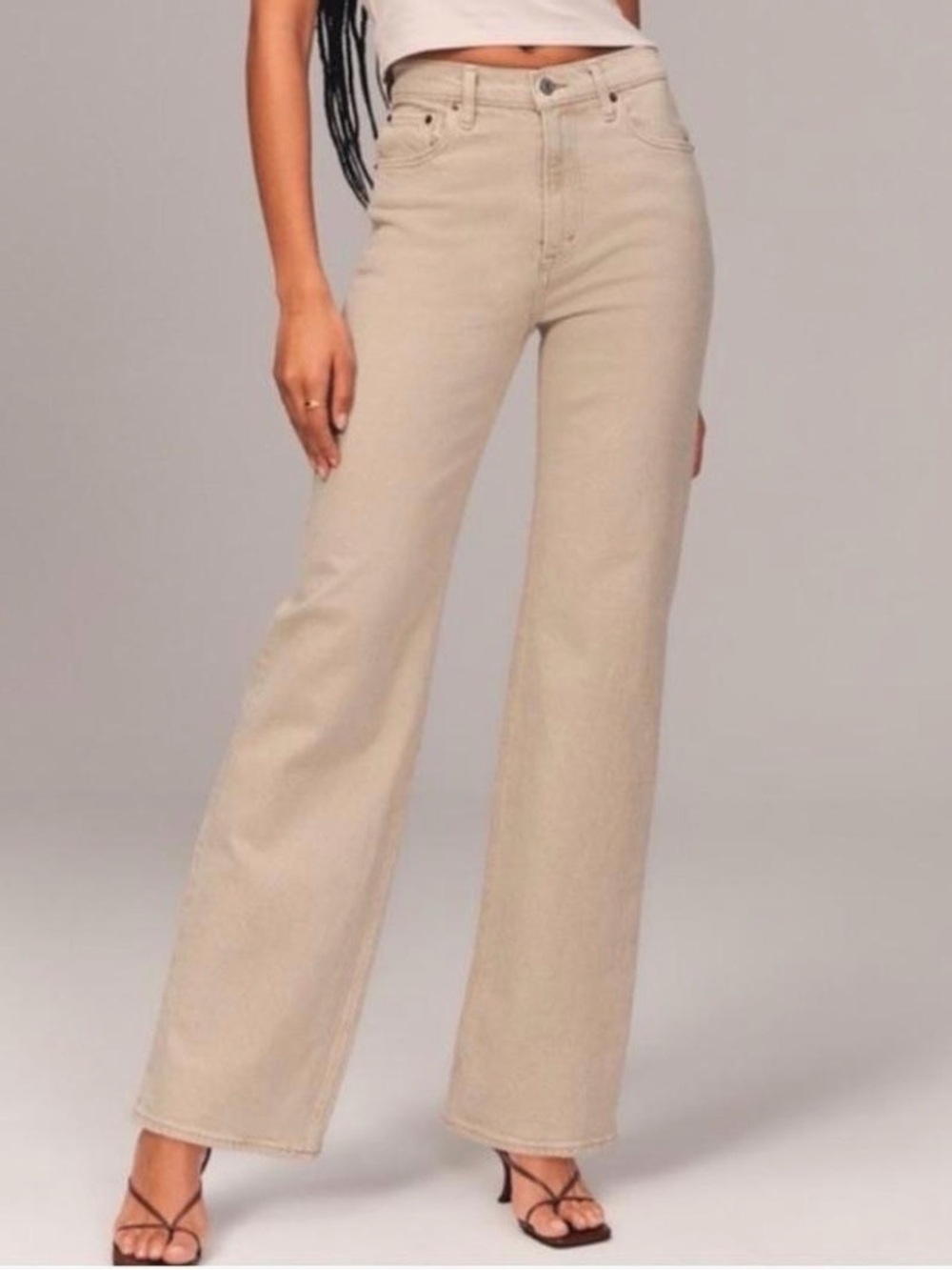 Abercrombie and Fitch The 90’s Relaxed High Rise size 27/4